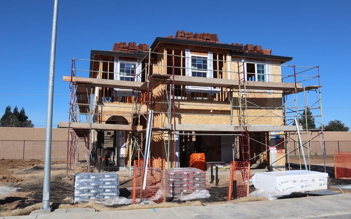 Santa Clarita, CA — 2nd Trust Deed