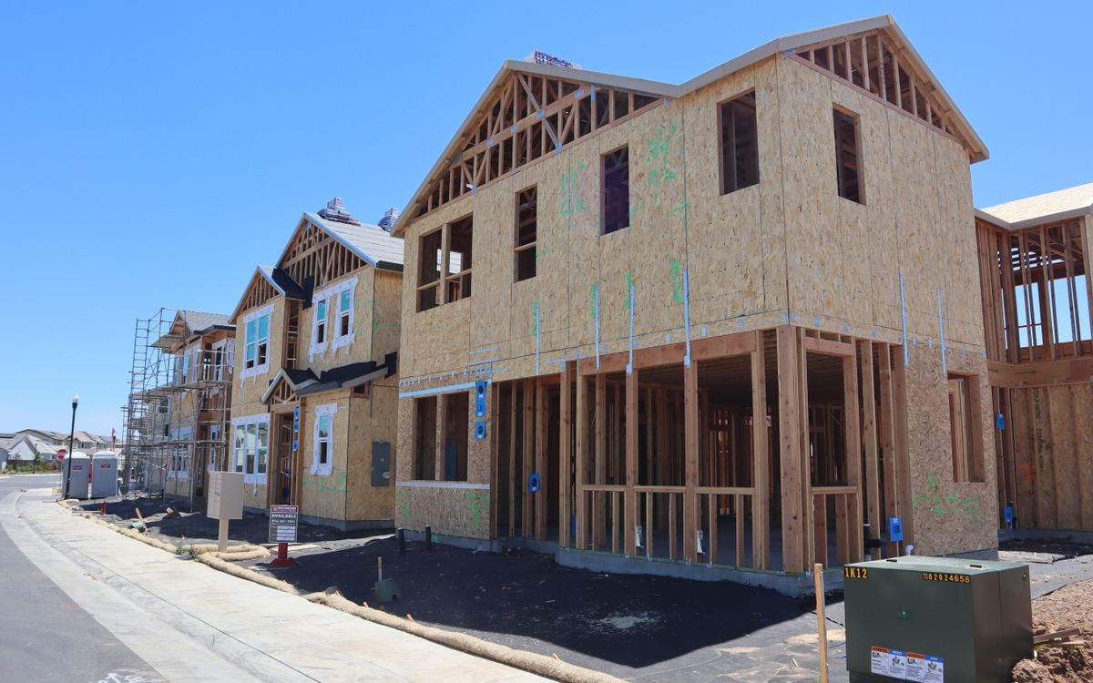Los Angeles, CA — 2nd Trust Deed